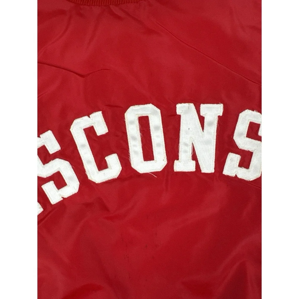 Vintage 70s Russell Athletic Wisconsin Badgers Lined Nylon Windbreaker USA M